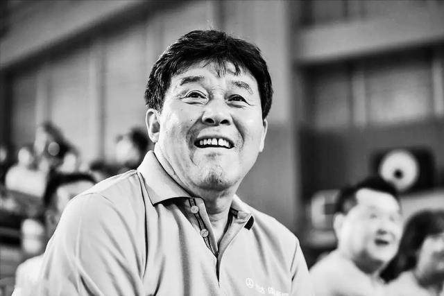 开云登录入口-迟尚斌生涯：曾是铁血队长 缔造大连足球黄金时代